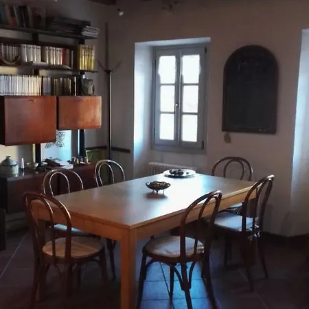 Lacus Amoenus Casa Vacanze * Bellano